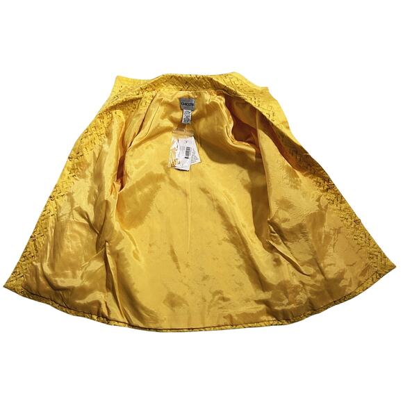 NWT Chico's Yellow Metallic Embroidered Clasp Closure Jacket Size 0 - Picture 5 of 6